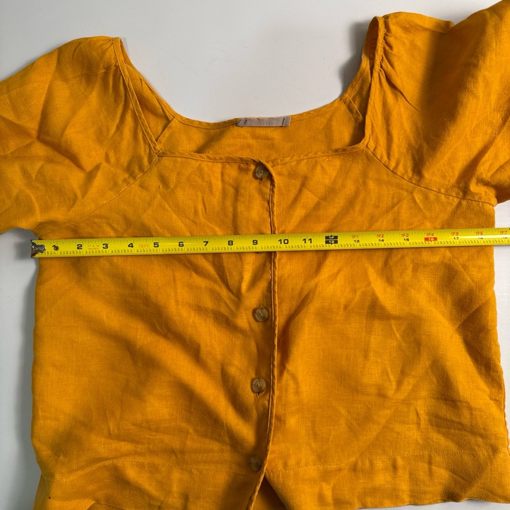 Everlane Bright Mustard Button-Front Cropped Blouse - Picture 4 of 5